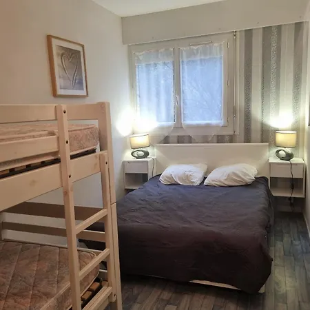 Apartment Spacieux T3 A Au Bord De L'ocean Avec Balcon - Fr-1-239-1095 *